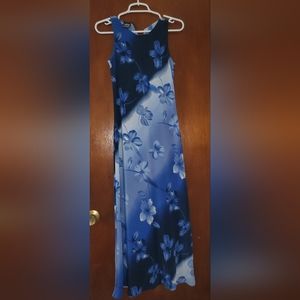 My Michelle long flowered dress (9/10 petite)